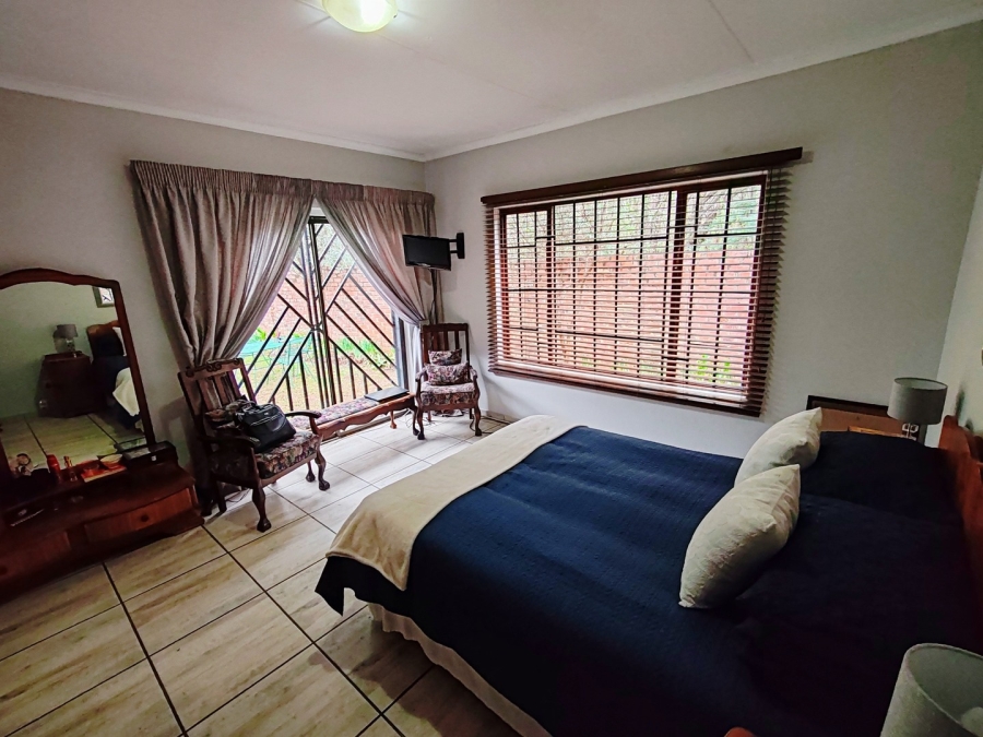 3 Bedroom Property for Sale in Mooivallei Park North West